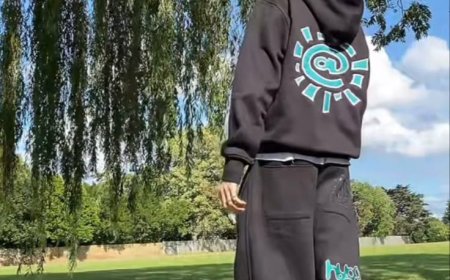 UK Fashion Week 2025: Highlights, Must-See Looks, and Adwysd Joggers