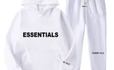 Essentials Hoodie: The Must-Have Streetwear Staple of 2025