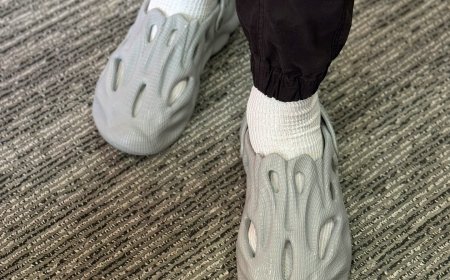 Why Tenure Footwear Is the Go-To Brand for Women’s Shoes in Pakistan