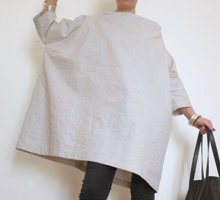 Wholesale Scarves and Accessories UK: Building a Winning Clothing Collection