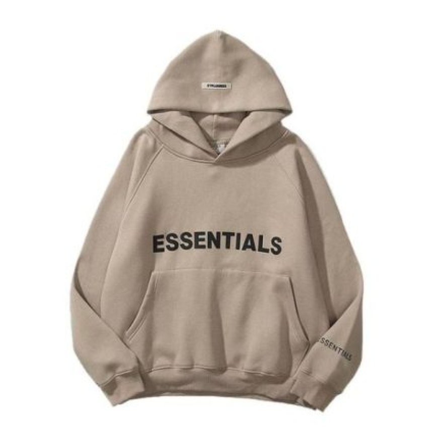 The Essential Pullover Hoodie with Kangaroo Pocket: A Staple for Every Wardrobe