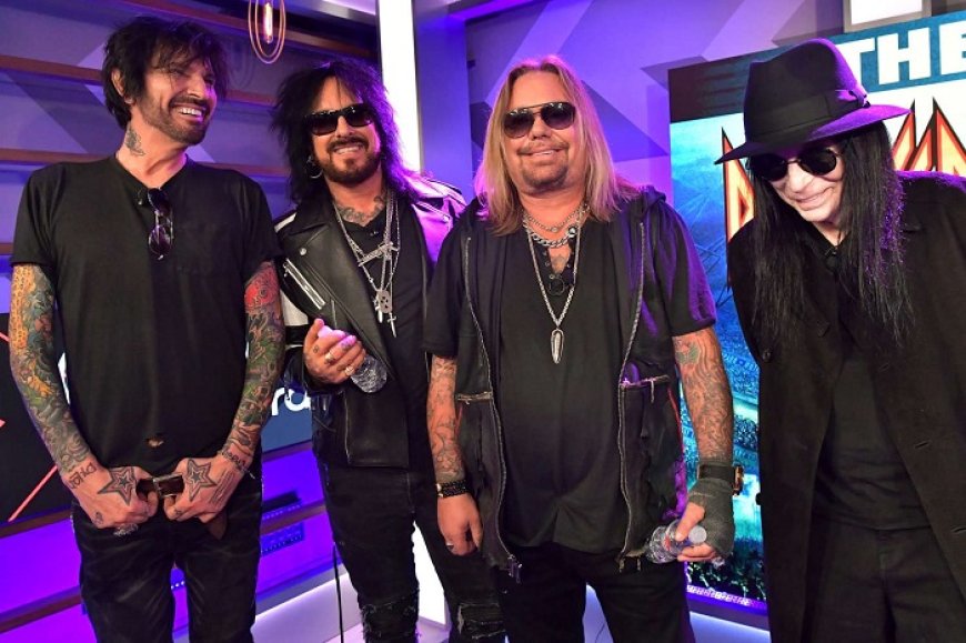 Top 10 Glam Metal Bands of 1990s in America